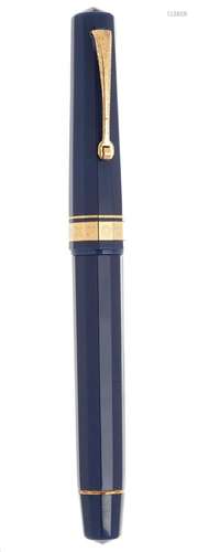 OMAS PARAGON FOUNTAIN PEN “LISBOA EXPO98”.Body in cotton blu...