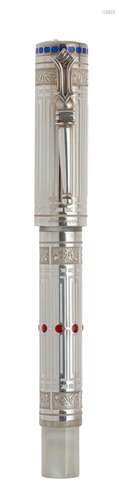 MONTEGRAPPA WHITE NIGHTS FOUNTAIN PEN.Silver body engraved i...