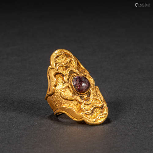 CHINESE PURE GOLD THUMB RING, LIAO DYNASTY
