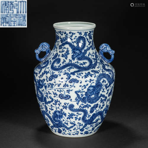 CHINESE BLUE AND WHITE BINAURAL ZUN, QING DYNASTY