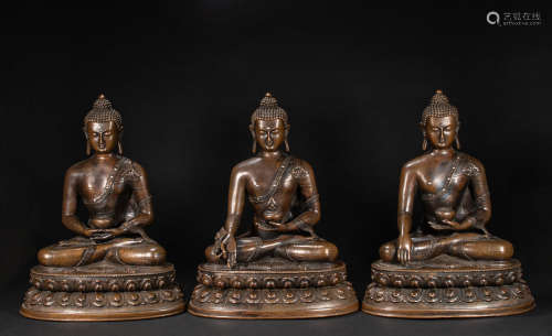 A GROUP OF CHINESE ALLOY BRONZE BUDDHA STATUES, QING DYNASTY