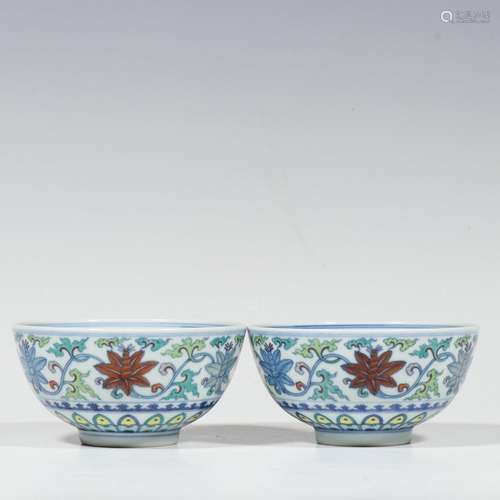 Doucai tangled lotus flower bowl