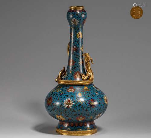 Cloisonne Panlong garlic bottle in Qing Dynasty