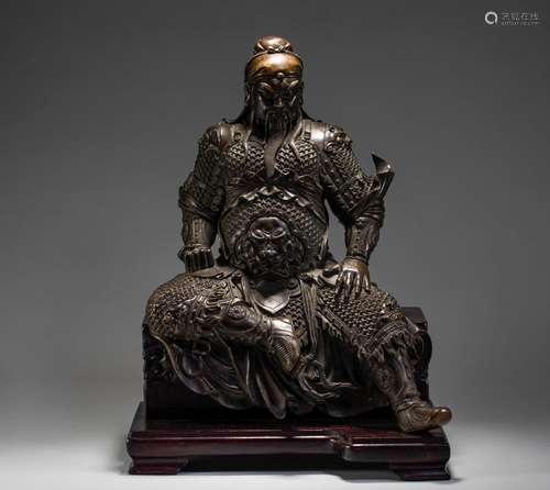 Bronze statue of Guan Gong in Ming Dynasty