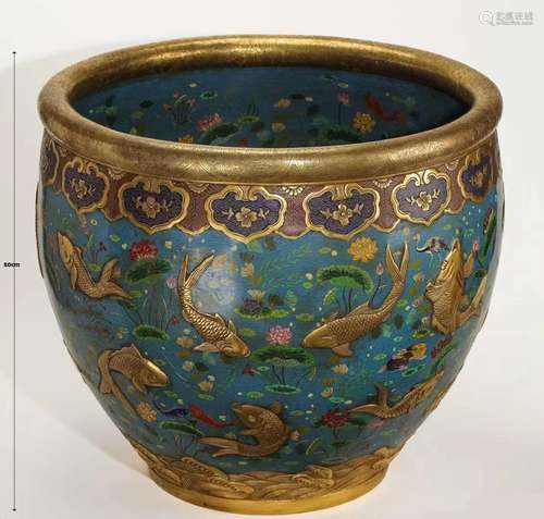 Enamel jar for silk cutting in the Qing Dynasty