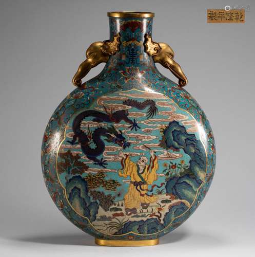 Cloisonne Elephant Ear bottle in Qing Dynasty