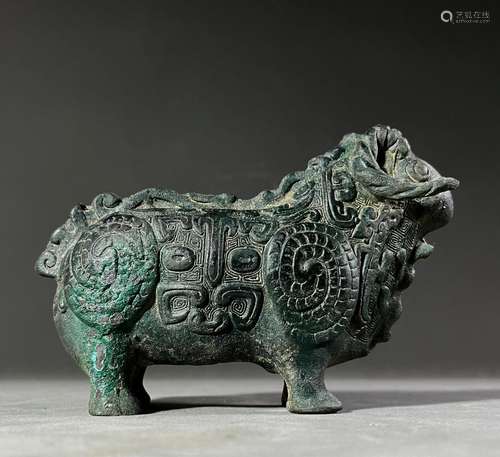 Bronze sheep