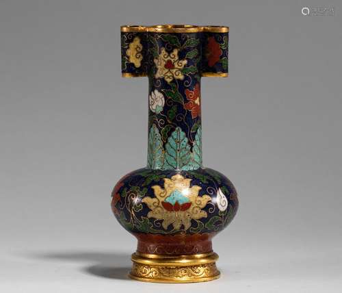 Cloisonne ear jar of Ming Dynasty