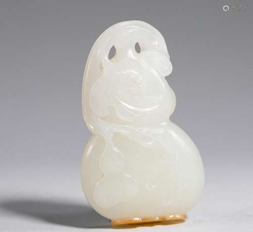 White jade gourd in Qing Dynasty