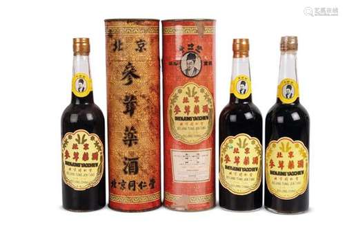 70-80年代产北京同仁堂出口装 李时珍牌参茸药酒