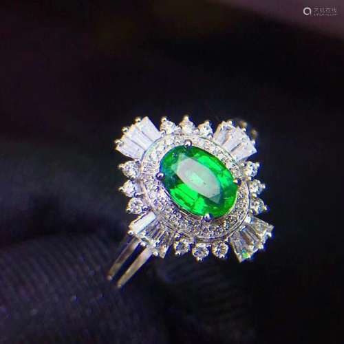 天然宝石祖母绿18K金钻石戒指