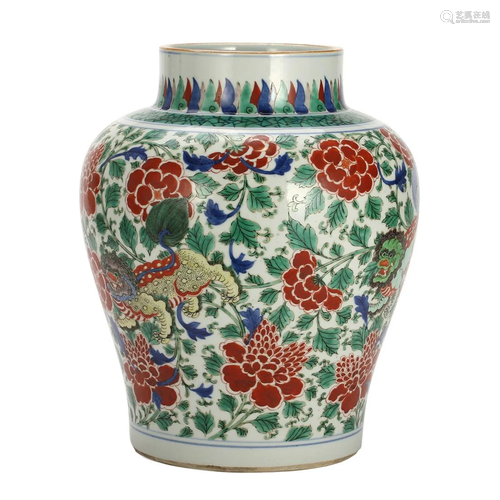 A WUCAI 'FLOWERS AND BEASTS' VASE