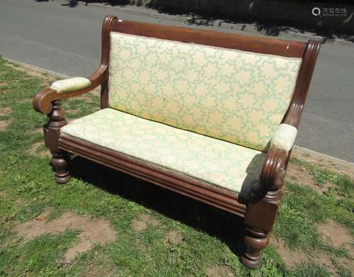 A sturdy Victorian hall seat/waiting room bench in mahogany ...