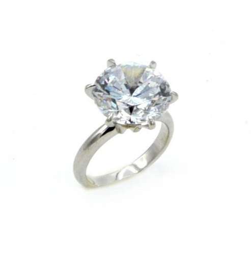 ANELLO SOLITARIO<br />
in argento 925 con grande zircone cen...