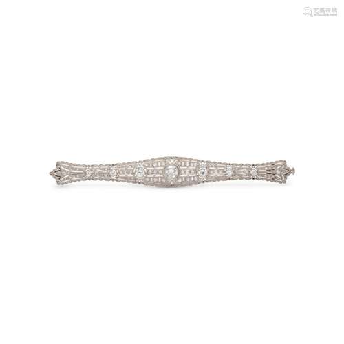 ANTIQUE, PLATINUM AND DIAMOND BROOCH