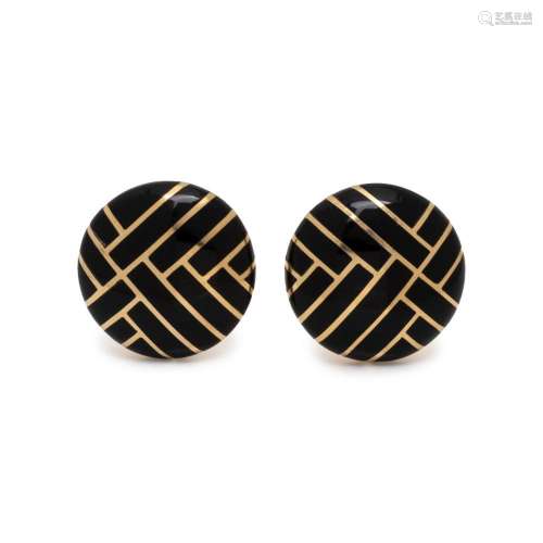 ASCH GROSSBARDT, YELLOW GOLD AND ENAMEL EARCLIPS