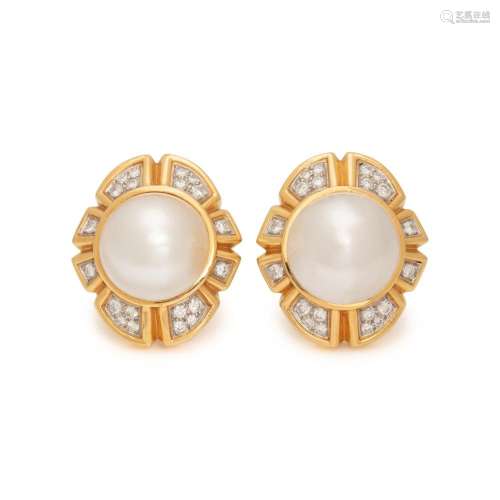 YELLOW GOLD, CULTURED MABE PEARL AND DIAMOND EARCLIPS  
