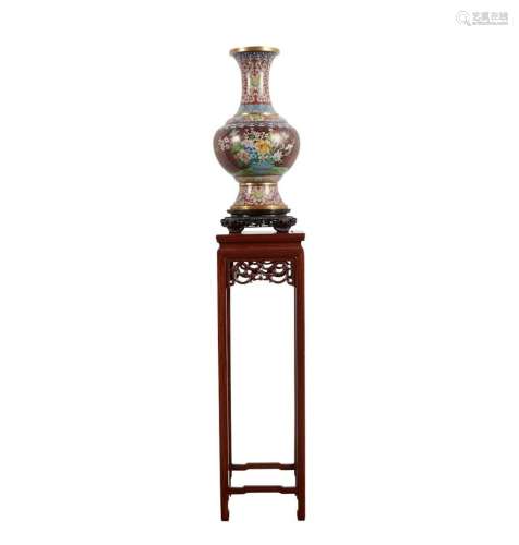 Large Chinese Cloisonne Vase with Stand and Table