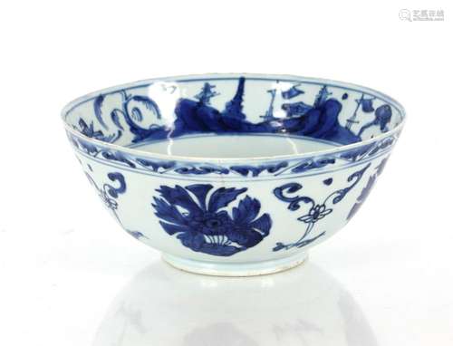 A late Ming Dynasty blue and white bowl, painted with flower...