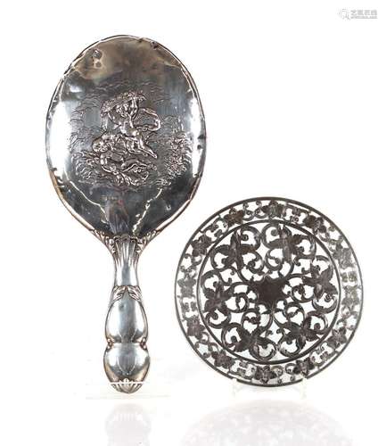 An Edwardian silver hand mirror, Hallmarked for Chester 1903...