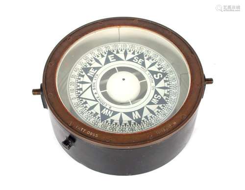 An early 20th Century ships compass, by B Cooke & Son Hu...