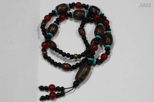 A Necklace w Tianzhu Beads