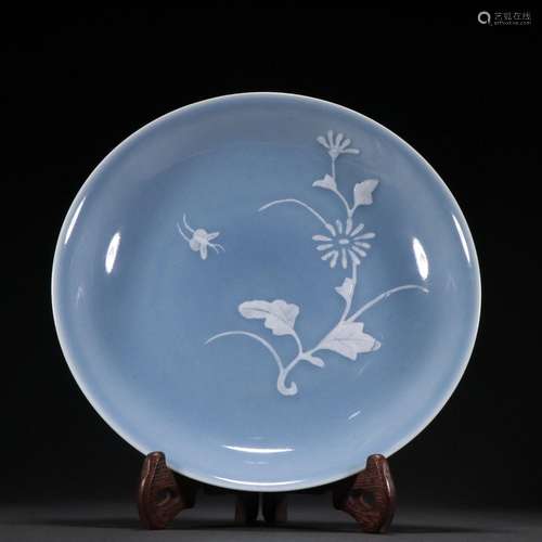 Sky Blue Glazed Butterfly Love Pattern Plate