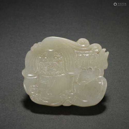 Jade lion pattern buckle