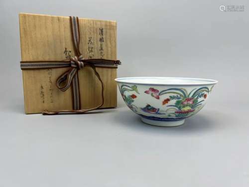 Doucai mandarin duck lotus pond bowl