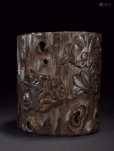 A Carved Wooden Brushpot