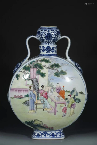 A Porcelain MoonFlask Vase