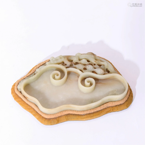 Carved Chinese White Jade Chilong Brush Washer