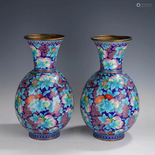 A pair of cloisonne enamel peach pattern vases