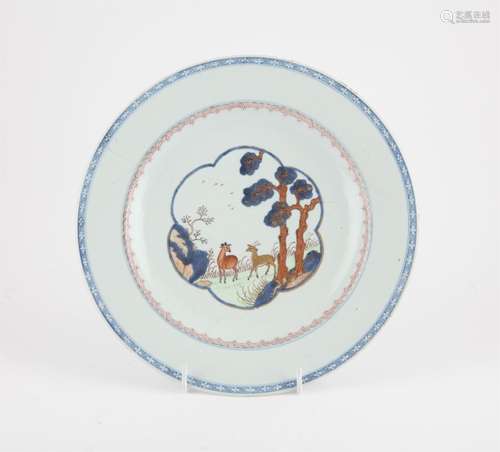 A Chinese Imari charger, Qing dynasty Kangxi period painted ...