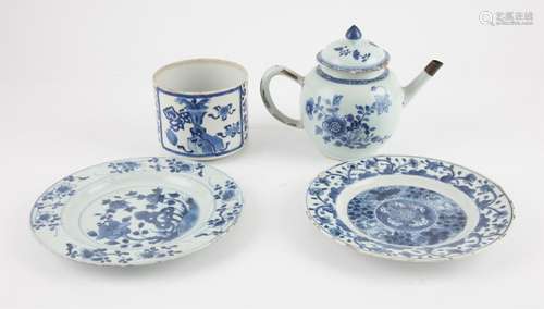 A collection of four Chinese blue and white porcelains, Qing...