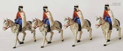 Jouets anciens,Suite de quatre cavaliers grands modèles de t...