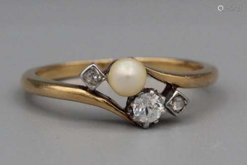Bague “Toi et moi” en or ornée d'une perle et d'un diamant é...