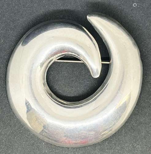 TF-54 MEXICO STERLING CURLY Q BROOCH