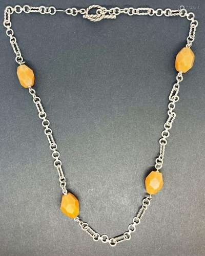 STERLING LINKED NECKLACE WITH PEACH SELENITE