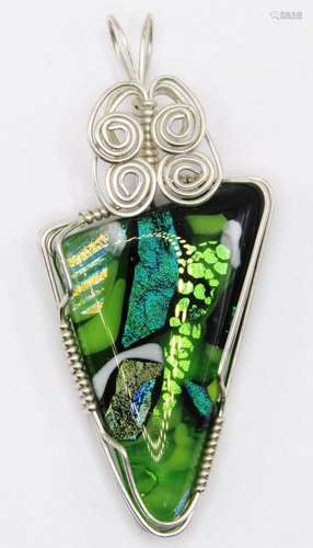 VINTAGE WIRE PENDANT WITH GREEN AND BLACK