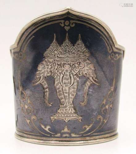 SIAM STERLING ELEPHANT DESIGN CUFF