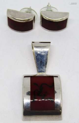 SET! STERLING RECTANGLE PENDANT WITH RED JASPER