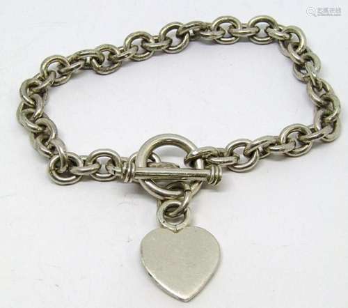 8.5 INCH STERLING LINKED BRACELET WITH HEART