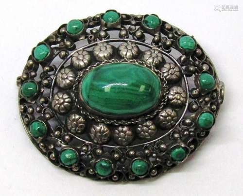 VINTAGE STERLING DOME BROOCH WITH MALACHITE