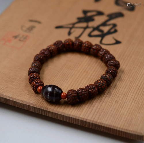 Tibetan Antique Onyx Bead Bracelet