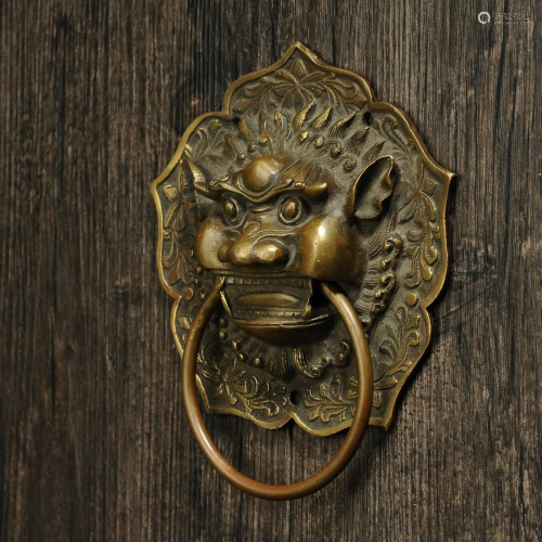 Pair of bronze lion doorbells