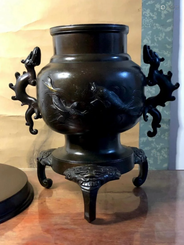 Japanese Meiji period goldfish bronze vase