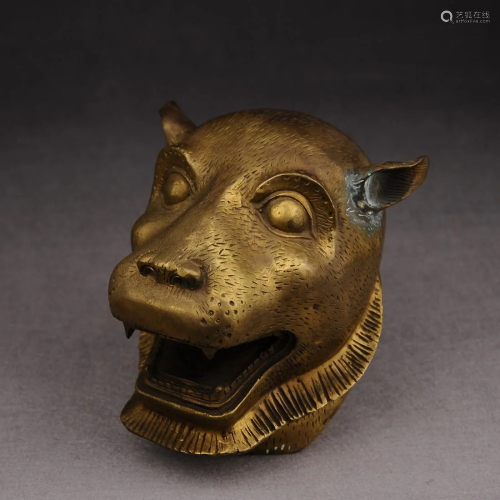Exquisite Chinese Bronze Zodiac Sculpture-Dog