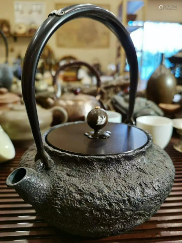 Japan Showa period iron teapot