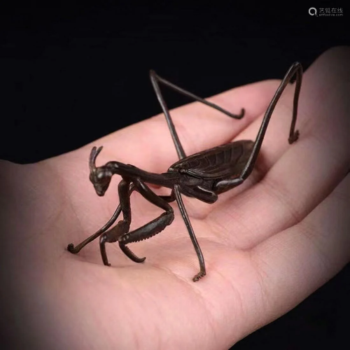 Japanese Bronze Animal Sculpture - Praying Mantis